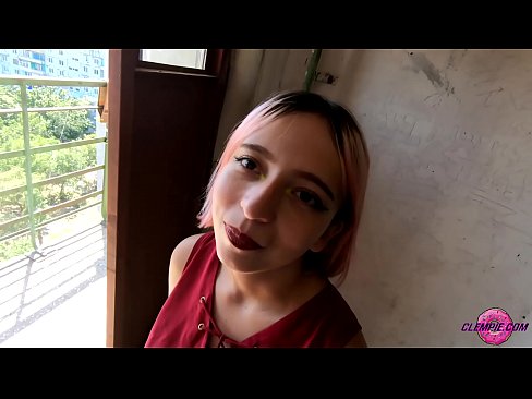 ❤️ Student Sensual Sucks a Stranger in the Outback - Cum On His Face ❤️ Pornu di qualità à noi ☑